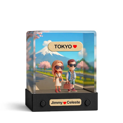 MadeMine 3D mini figure in acrylic display box featuring a personalized 1-person figurine for custom gifts.