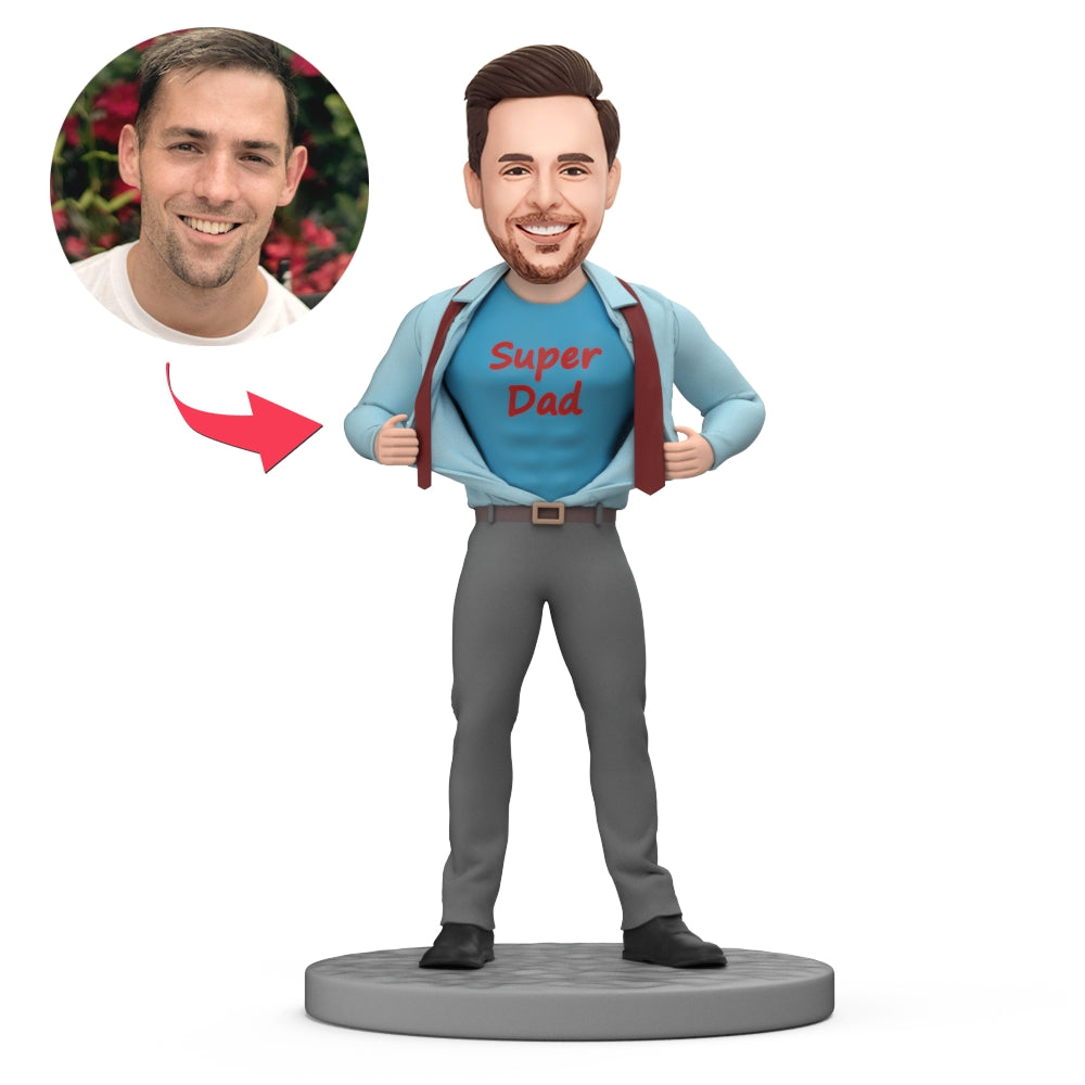 Persoonlijke vader-bobblehead van MadeMine met aangepaste gezichtskenmerken en kleding, ideaal voor Vaderdag geschenk.