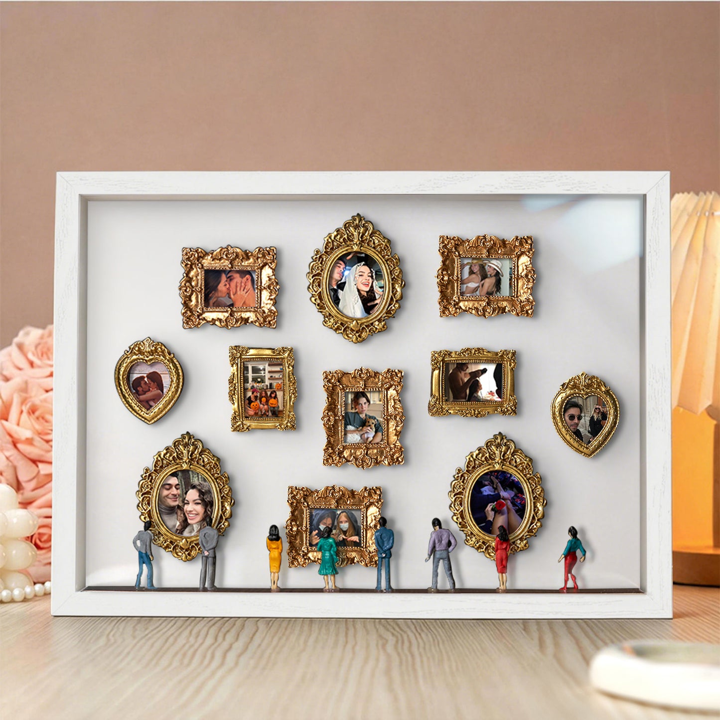 Miniature personalized museum gift with white frame and spotlights, featuring a couple's photo, by MadeMine.