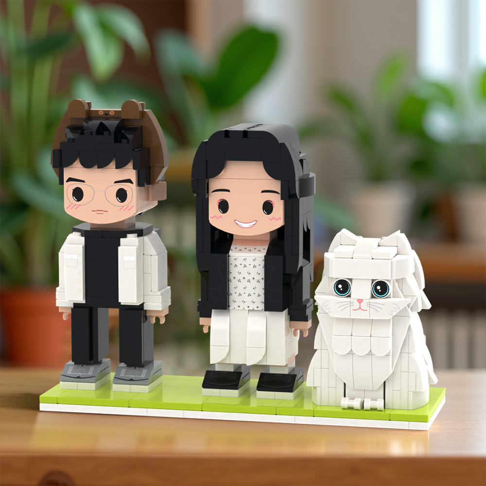 Full body MadeMine brick figuren van twee mensen en een kat in schattige stijl, volledig aanpasbaar en gedetailleerd.
