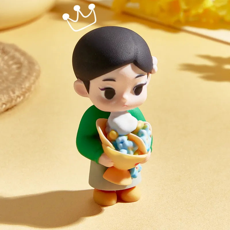 Custom 3D mini figure from photo, personalized toy gift by MadeMine, showing a small 3D figurine with detailed facial features.