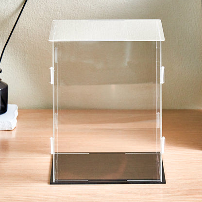 Acrylic display case for two brick figures by MadeMine, dustproof storage enclosure showcasing collectible brick figures.