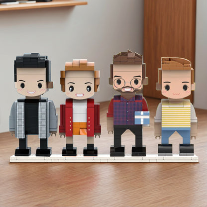 Custom LEGO-style family figures – from real pictures
